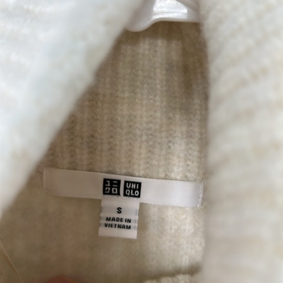 Uniqlo NWT women’s small souffle yarn dress small - Picture 4 of 6